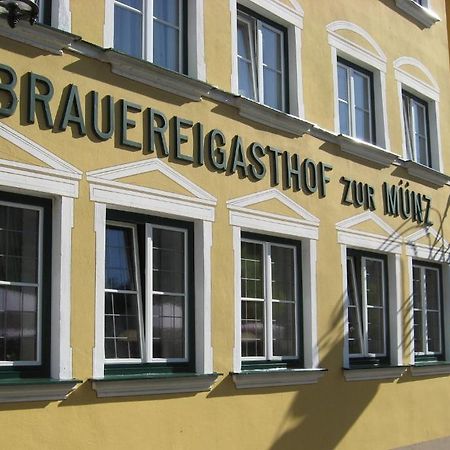 Brauereigasthof Zur Muenz Seit 1586 Hotell Günzburg Exteriör bild